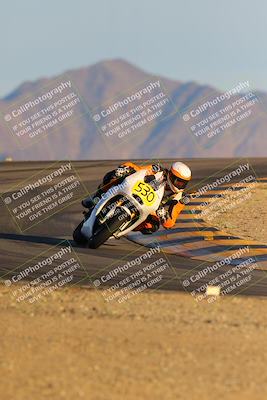 media/Dec-16-2023-CVMA (Sat) [[bb38a358a2]]/Race 13 Amateur Supersport Middleweight/